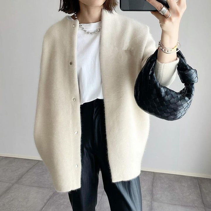 Mary - Comfortable Cardigan